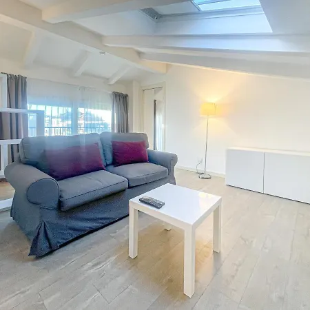 Apartament Seventh *